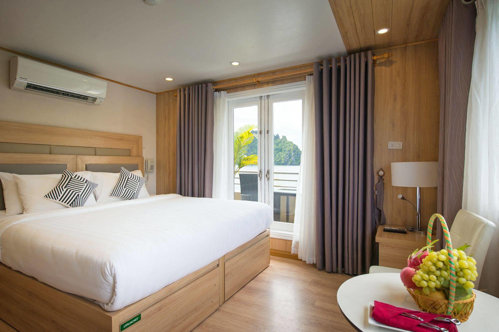La Vela Premium Cruise - Managed By Paradise Cruises ها لونغ المظهر الخارجي الصورة