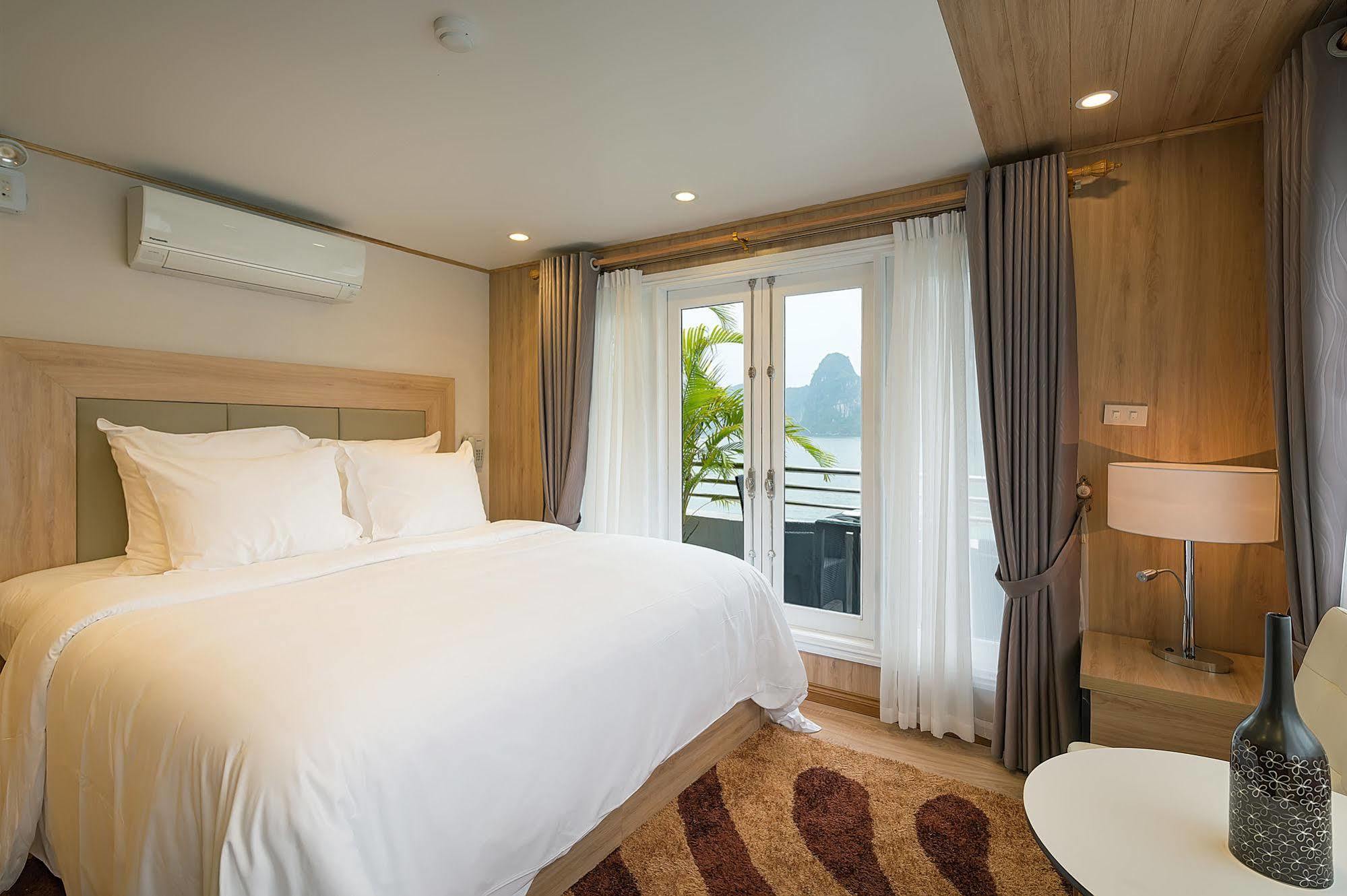 La Vela Premium Cruise - Managed By Paradise Cruises ها لونغ المظهر الخارجي الصورة